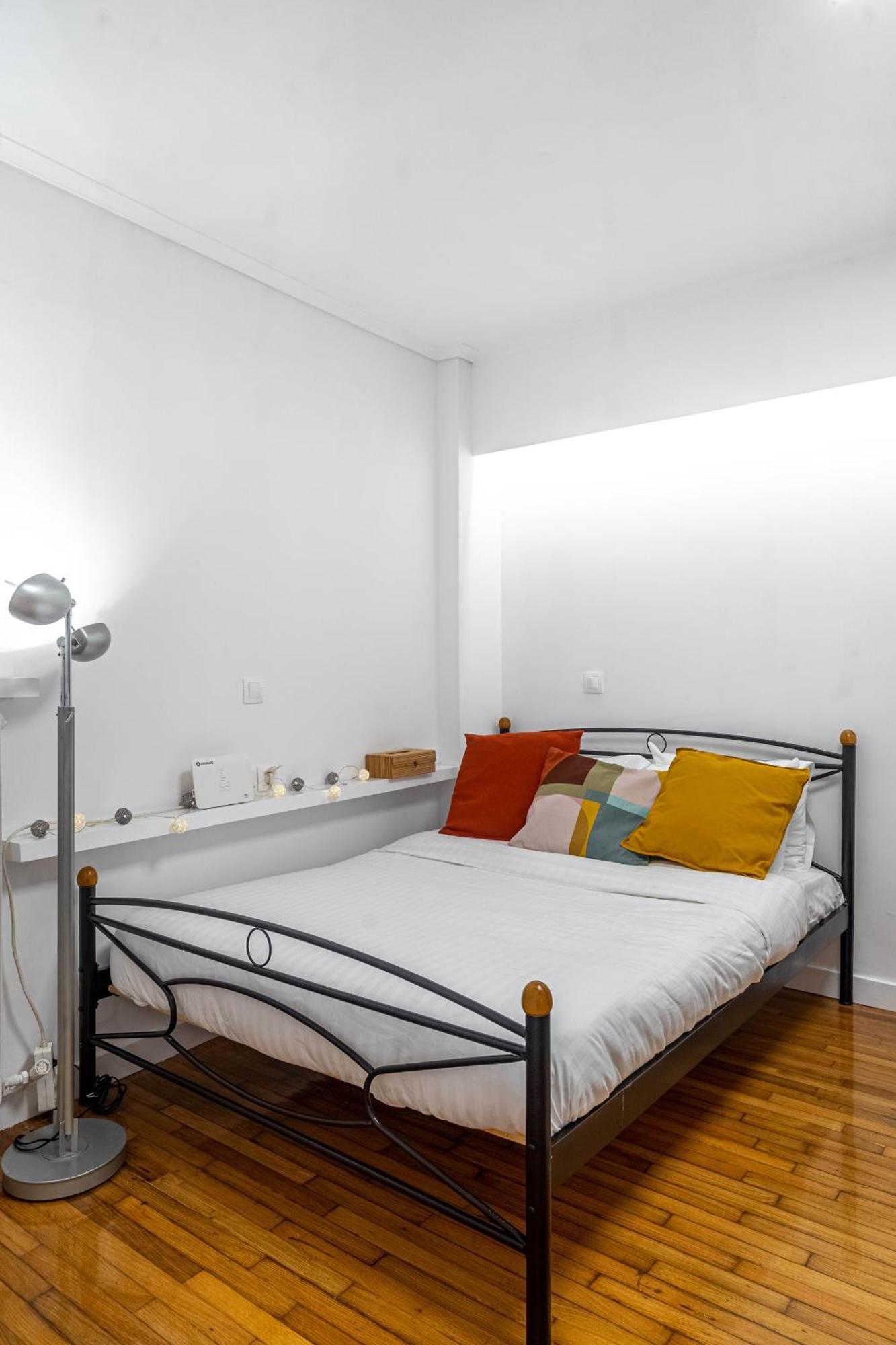 Lovely Studio In Likavitos Hill Atenas Exterior foto